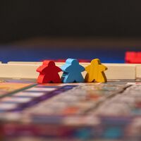 Rebajas en juegos de mesa por Black Friday: Exploding Kittens, el Trivial, Dead Cells y más