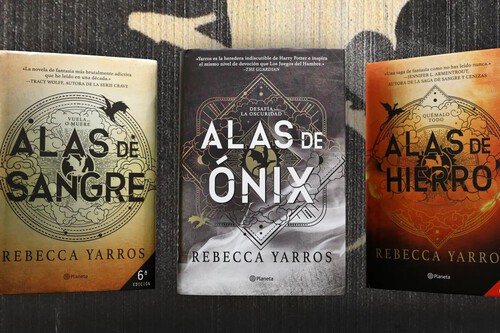 La nueva moda dentro de la fantasía actual puede que se nos esté yendo de las manos y Empíreo lo demuestra. Yo me bajo del carro 